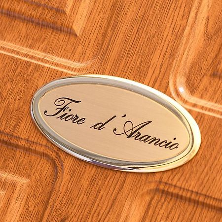 Fiore D'Arancio Luxury City Center Apartment Верона Экстерьер фото
