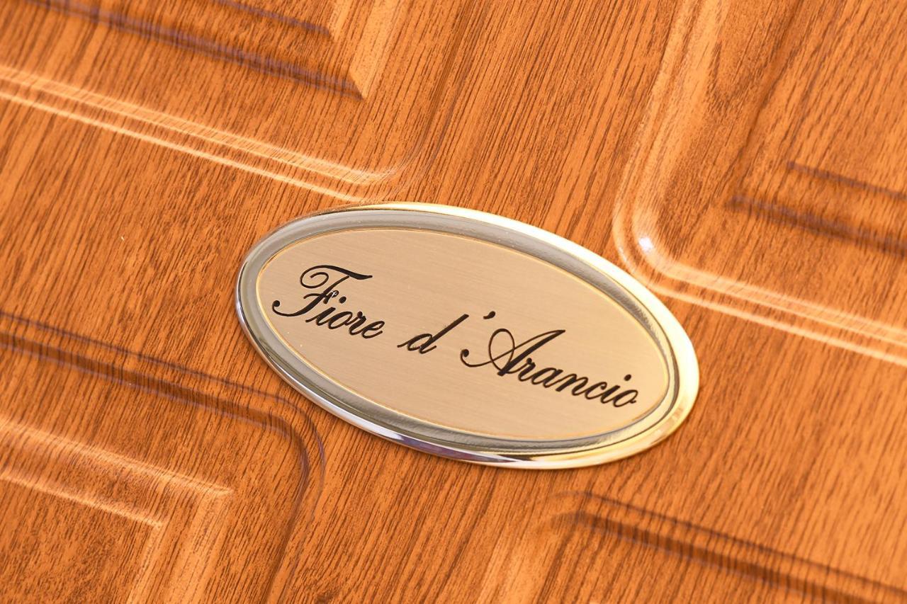 Fiore D'Arancio Luxury City Center Apartment Верона Экстерьер фото